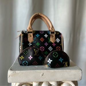 Knockoff Louis Vuitton Bag and Change Purses